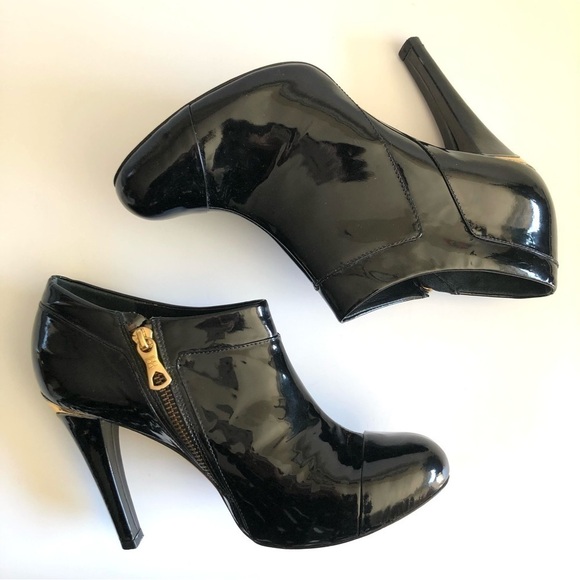 BCBGMAXAZRIA Patent Leather Shootie - Picture 10 of 16